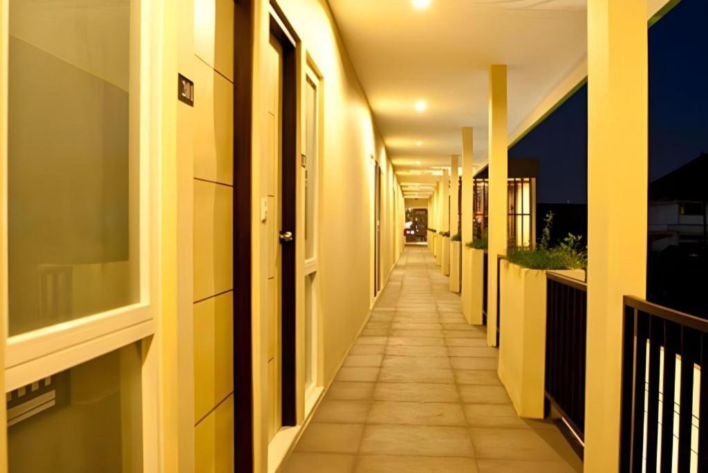 Eazy Legian Resor 3*