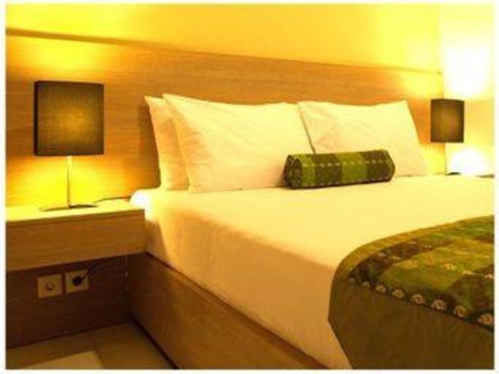 Resor Eazy Legian Seminyak (Bali)